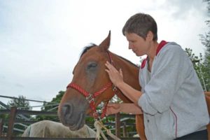 Kaakgewricht paard ontspannen